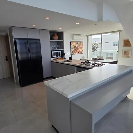 Apartamento Duplex Vista Al Mar Y Centro