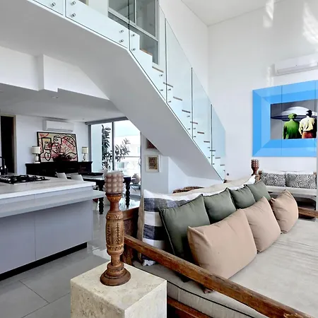 Apartamento Duplex Con Encanto Vista Centro Historico