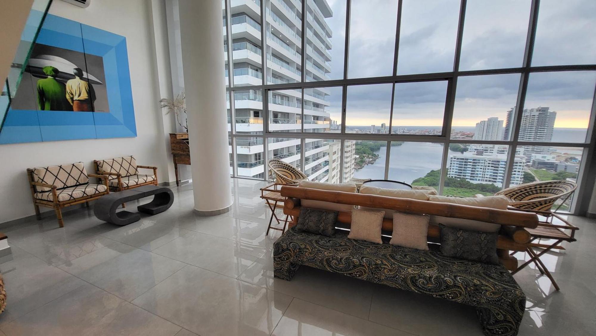 Duplex Vista Al Mar Y Centro