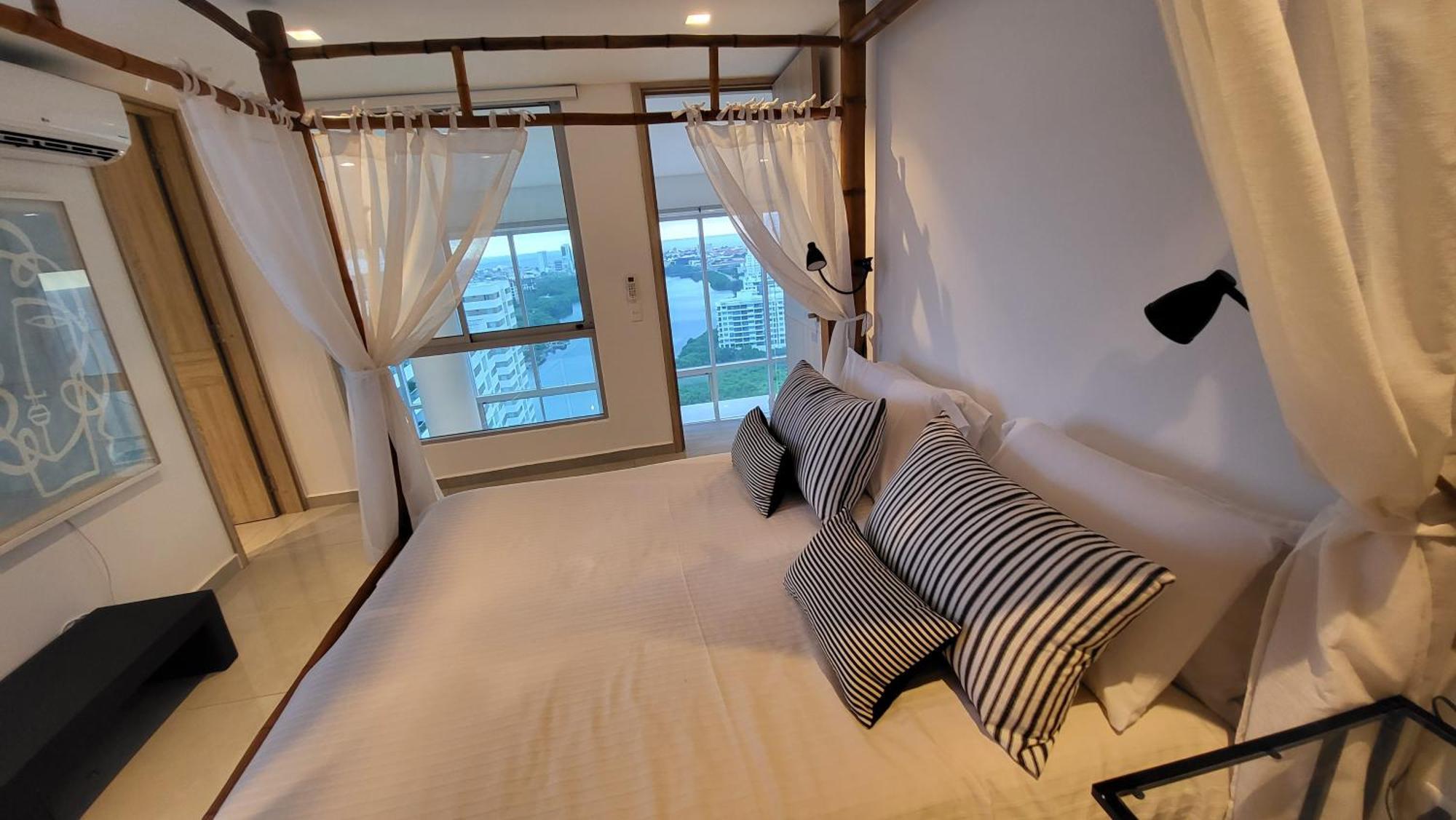 Duplex Vista Al Mar Y Centro Apartamento